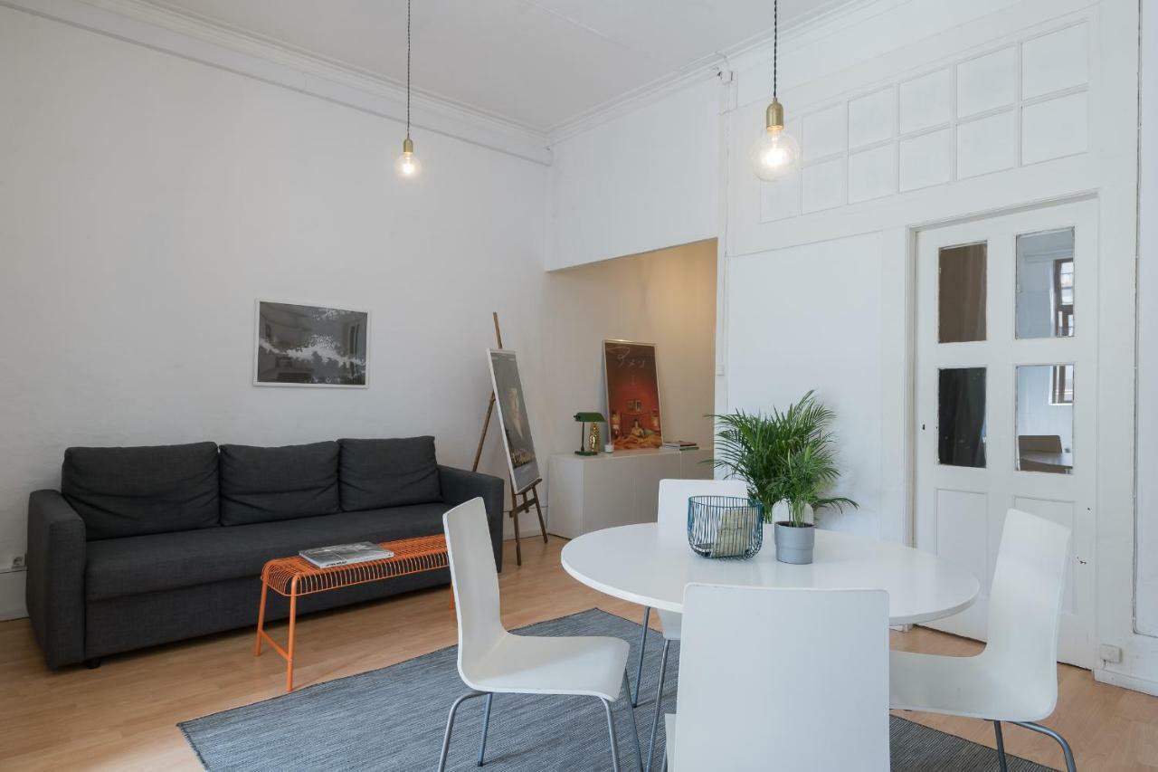 Baixa24 •P2L• Apartamento T1 No Centro Historico Porto Bagian luar foto